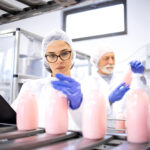 Análise de Saneantes: segurança, eficácia e conformidade na limpeza profissional